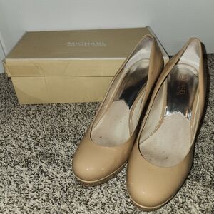 MICHAEL Michael Kors tan heels